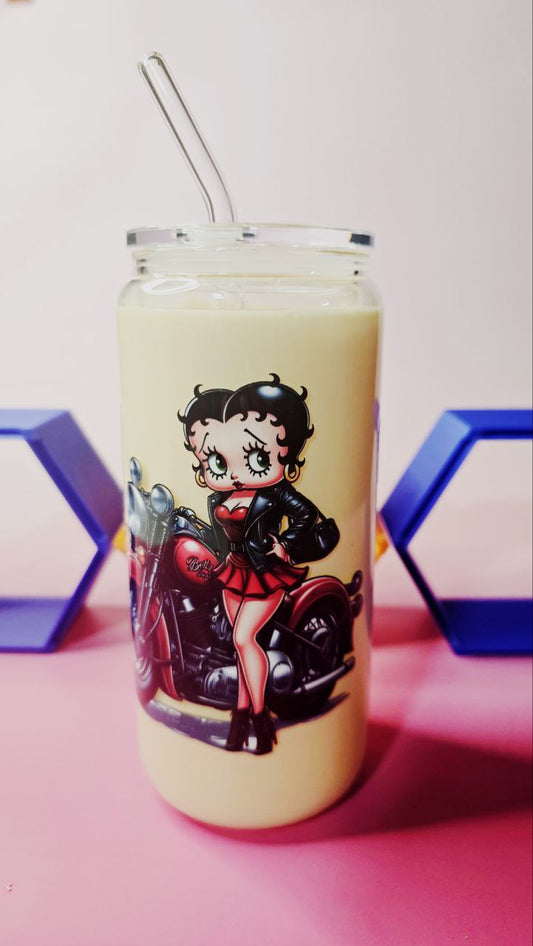 Betty B (Milky cup)