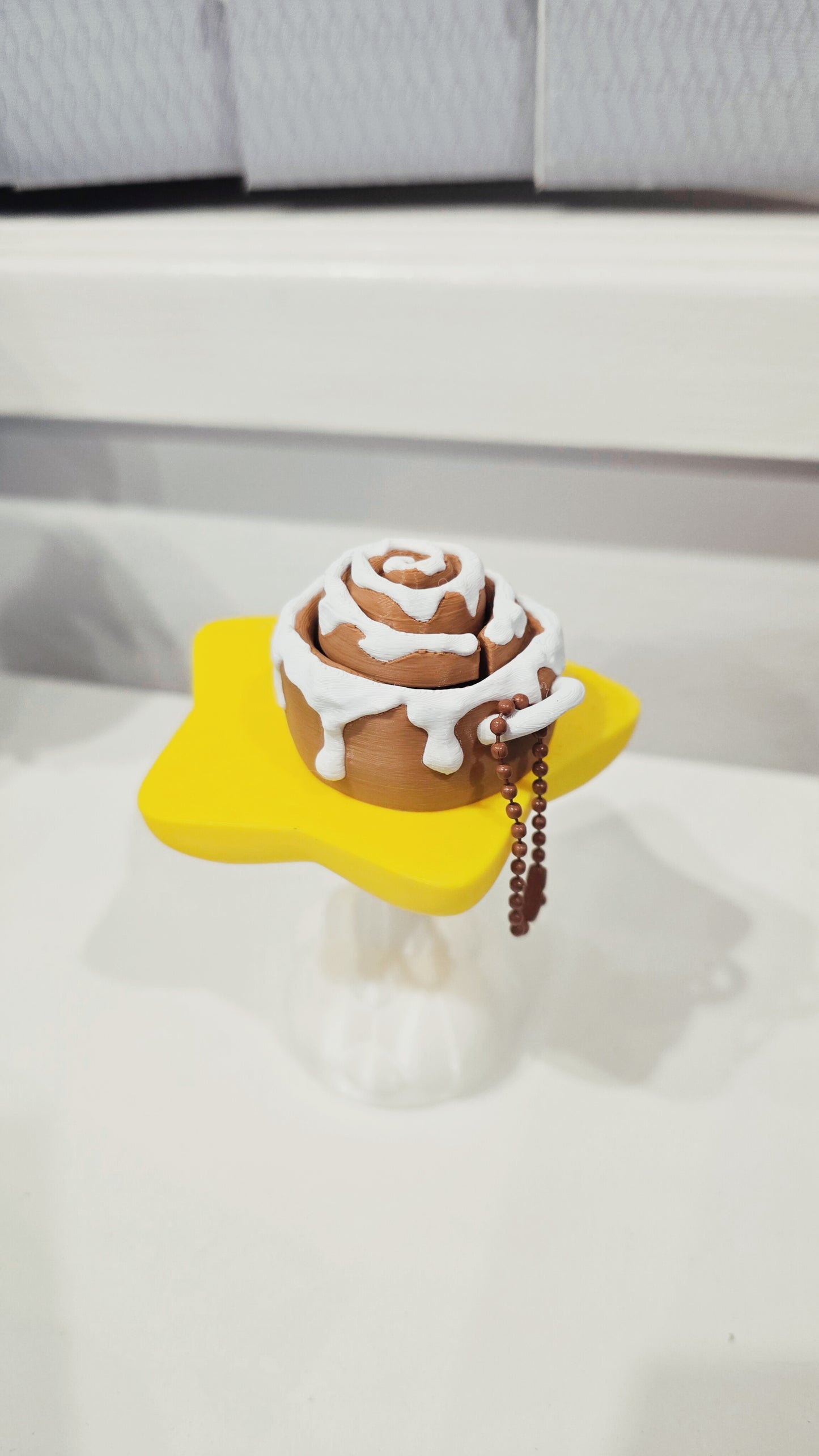 Cinnamon Bun Clicker Keychain